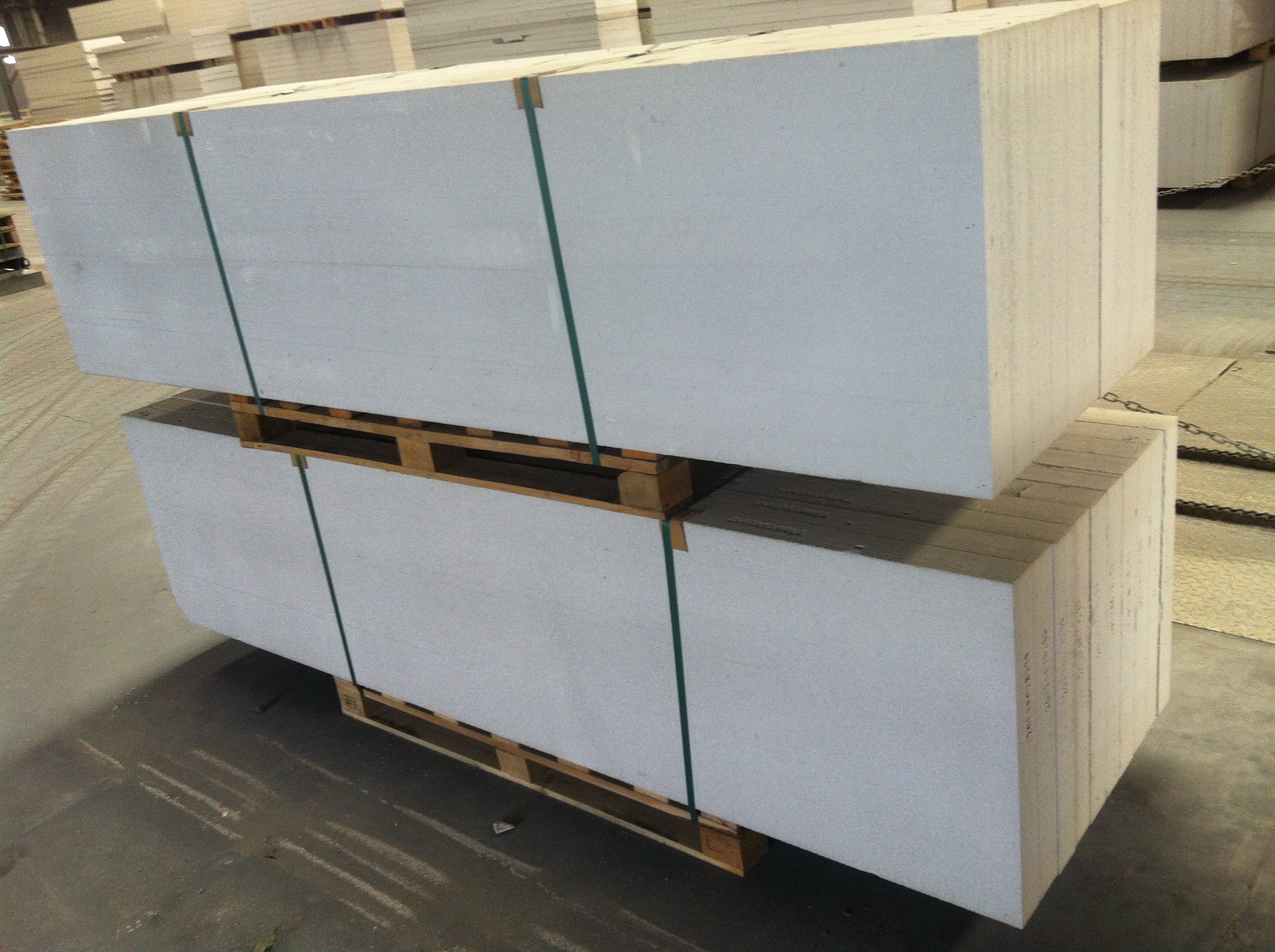 CodeMark Certification 50mm 75mm Thin Panel AAC Concrete Panel for Sport Venue for Toilet